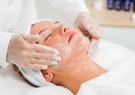 Swedish Massage and Hot Towel Therapy: A Cozy Korean Fusion